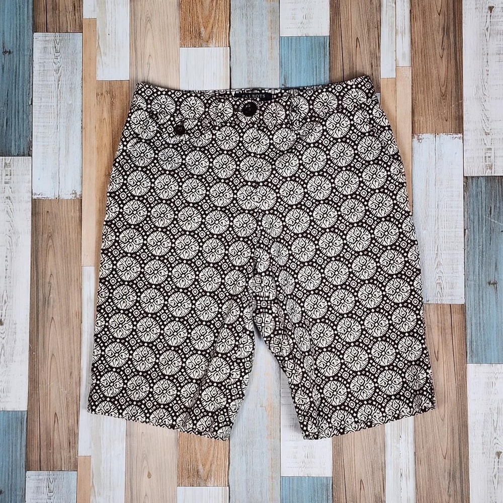 Talbots Petites Black‎ White Geometric Medallion Print Shorts Stretch Size 4P
